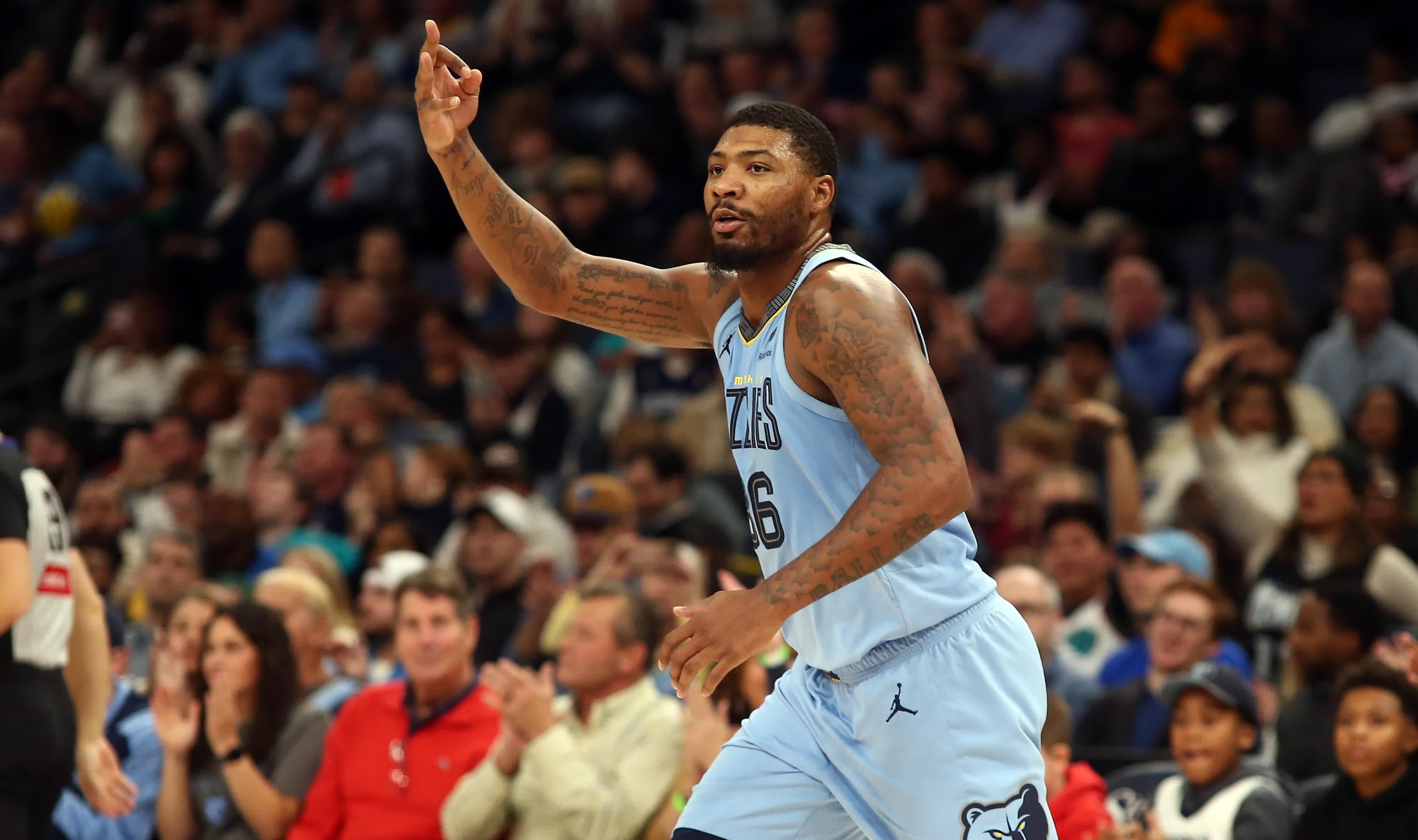 爱游戏APP-里程碑夜洛杉矶湖人扳平良机，NBA总决赛今晚刷纪录，更衣室稳定，训练强度明显提升的简单介绍