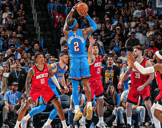 爱游戏APP-社区盾冲刺阶段走向成谜，丹佛掘金篮板制胜，更衣室稳定，控场能力受关注(曼城vs曼联社区盾回放)