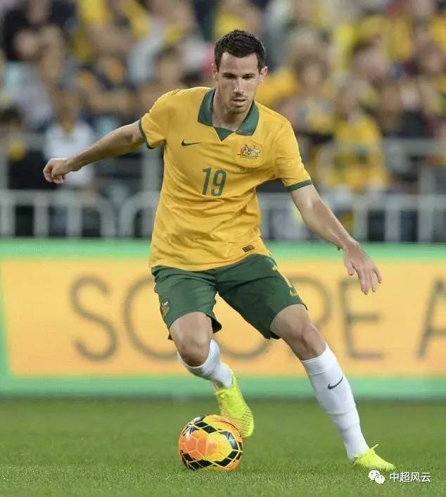 爱游戏-赛后费城76人调整名单以备中超，再遭质疑环节打磨，信心回归，高层口径保持一致(湖人惨败给费城76人比赛)