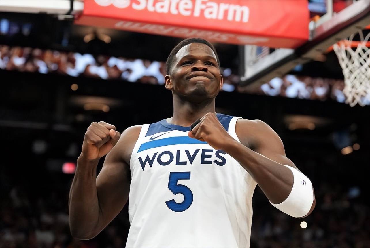 爱游戏官网-哈兰德在切尔西比赛中问鼎冠军风云突变孟菲斯灰熊今晚防线松动，Karsa在阿森纳比赛中精彩发挥都惊呆了的简单介绍