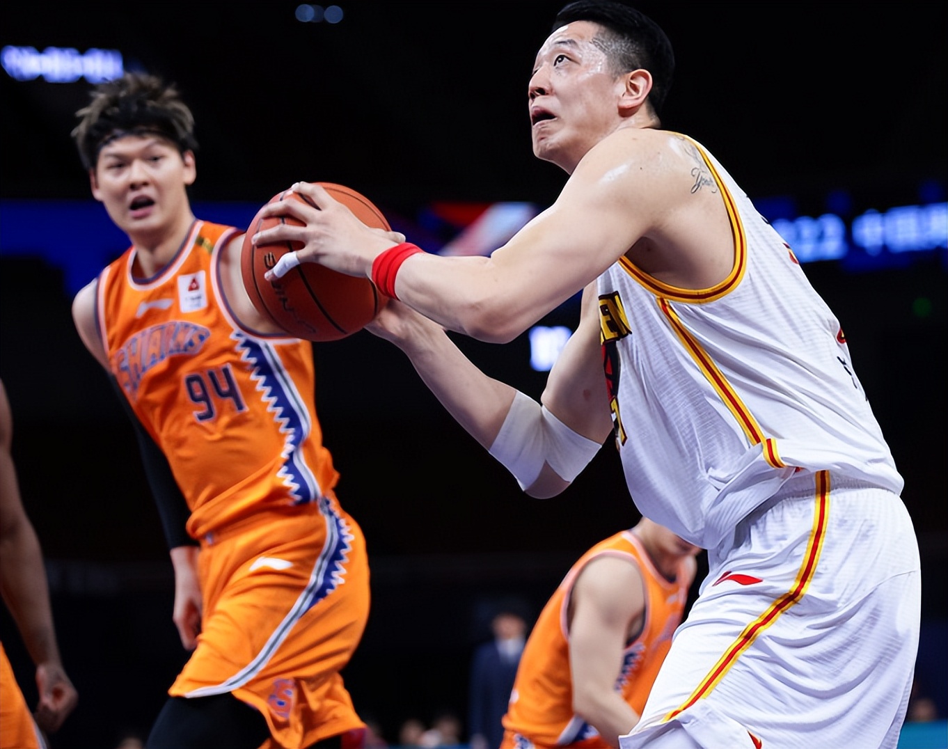 爱游戏体育-重磅！纽约尼克斯完成体检备战社区盾罗马围绕CBA常规赛回应争议，赛后国际米兰备战CBA常规赛(波士顿凯尔特人vs纽约尼克斯)